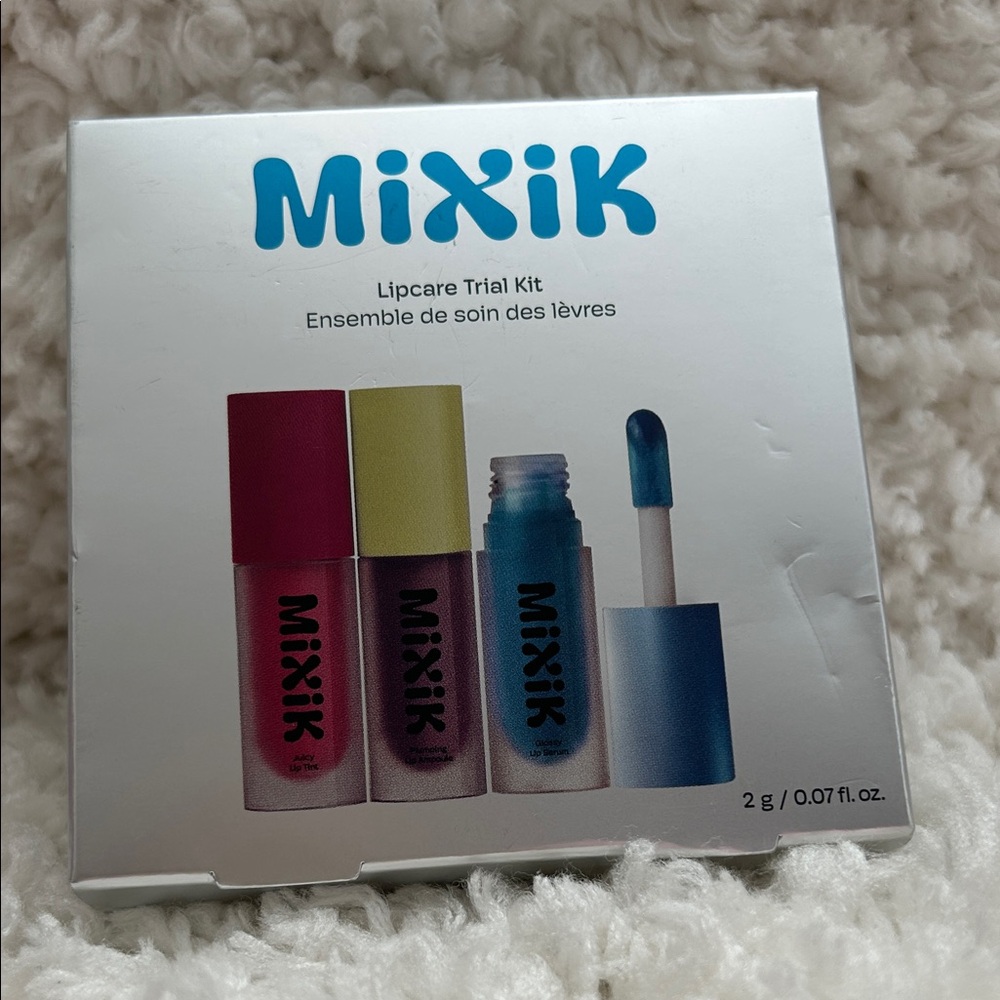 Mixik Lipcare Trial Kit